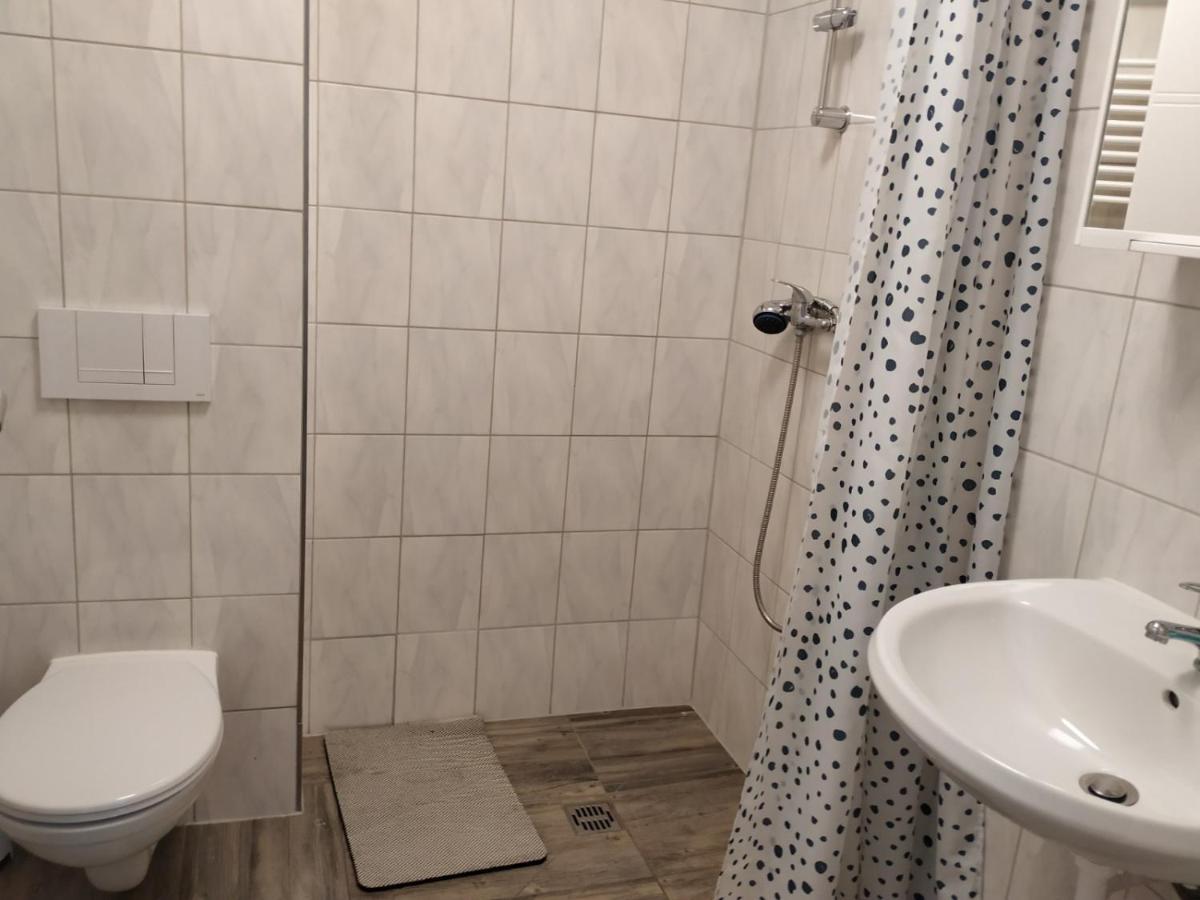 Apartamento Mehrfamilien Haus Schkeuditz Exterior foto