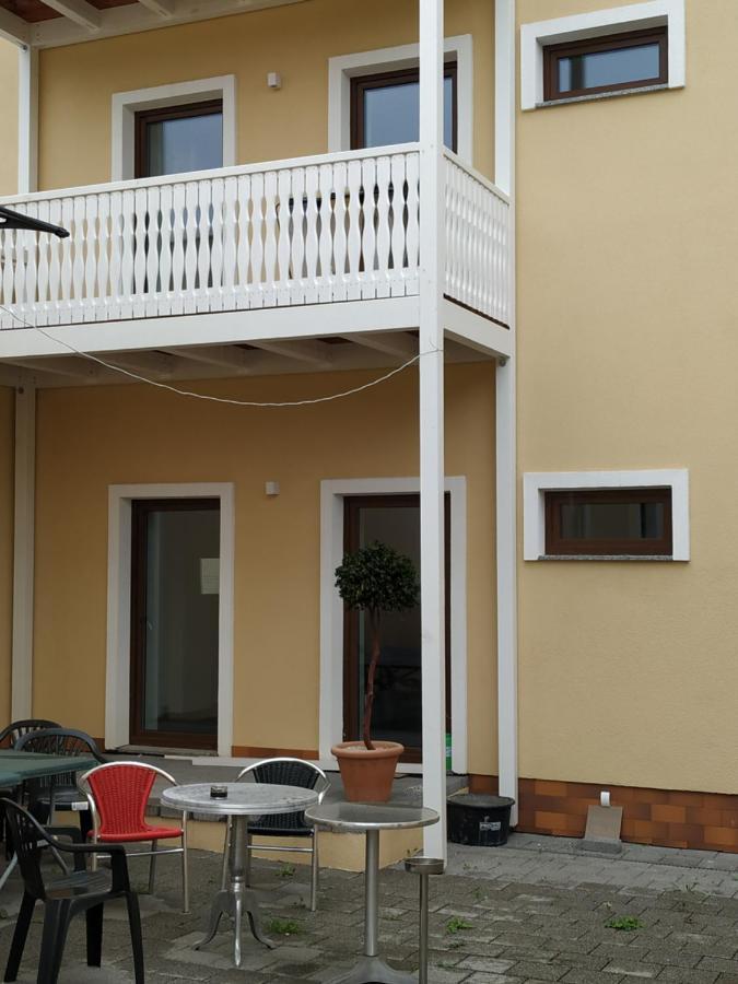 Apartamento Mehrfamilien Haus Schkeuditz Exterior foto