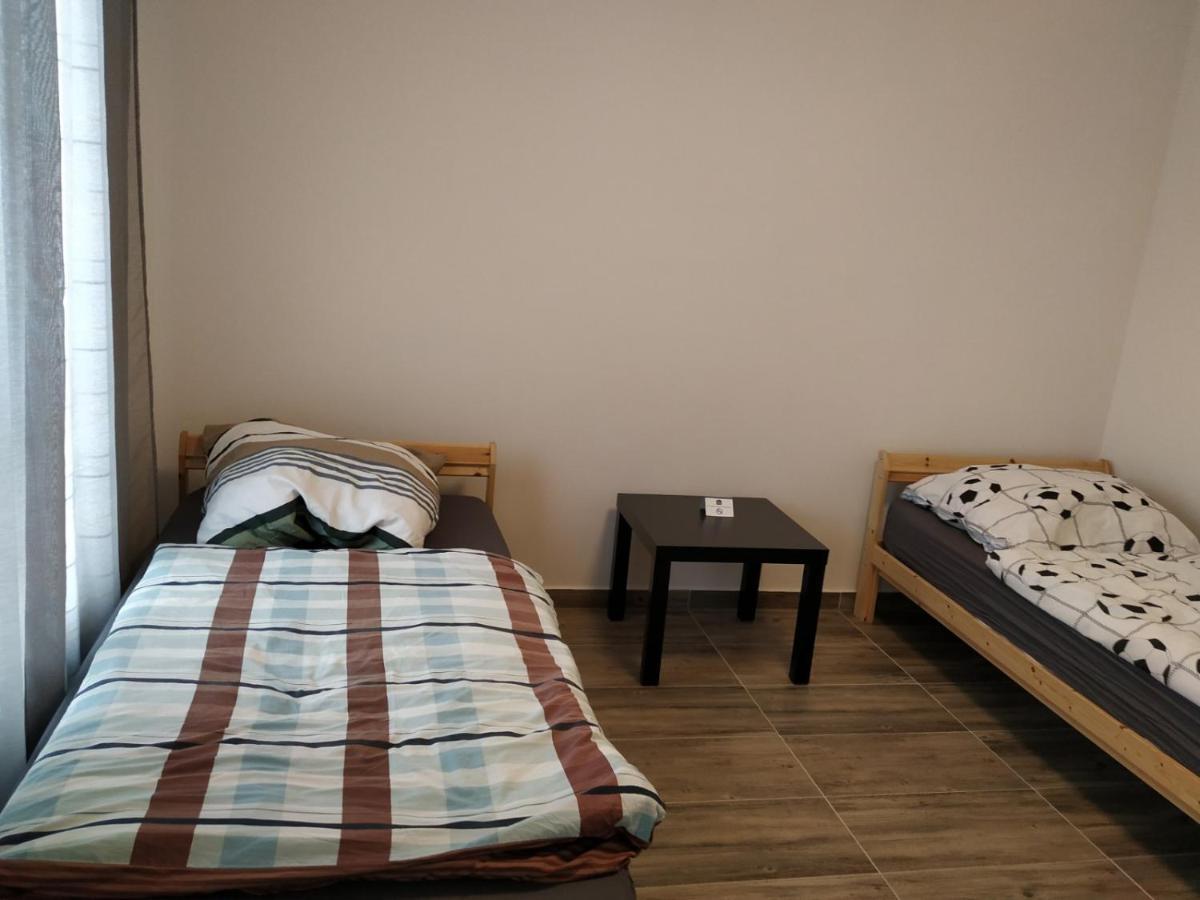 Apartamento Mehrfamilien Haus Schkeuditz Exterior foto